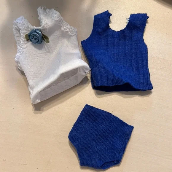 Madeline & Friends Bundle Madeline 8β Doll Assortment of Hand Sewn Outfits Plus - Picture 5 of 10